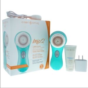 💆‍♀️NWT Clarisonic Mia 2 in Aqua (Face Cleansing)